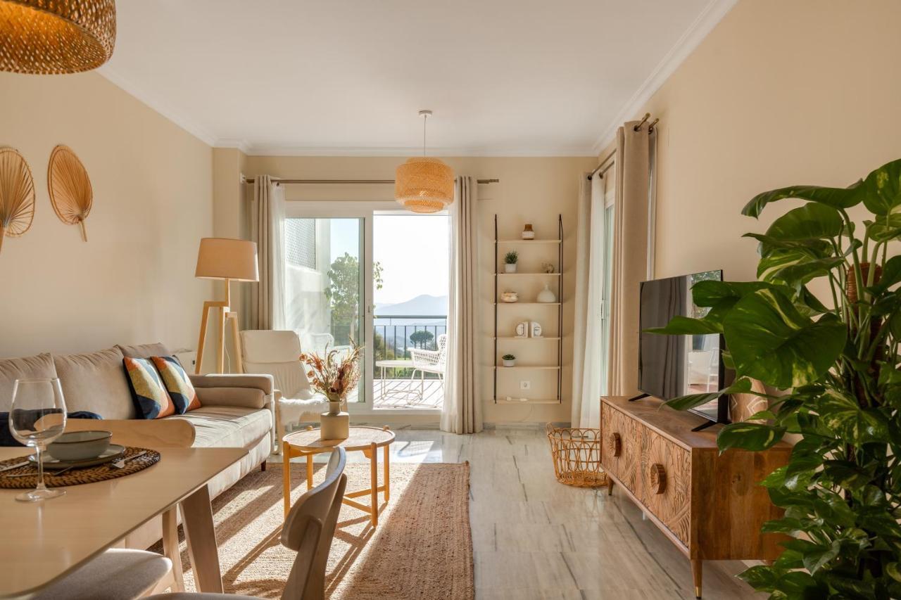 Casa Mila - Luxury 2Br Apartment With Swimming Pool Алаурін-ель-Гранде Екстер'єр фото