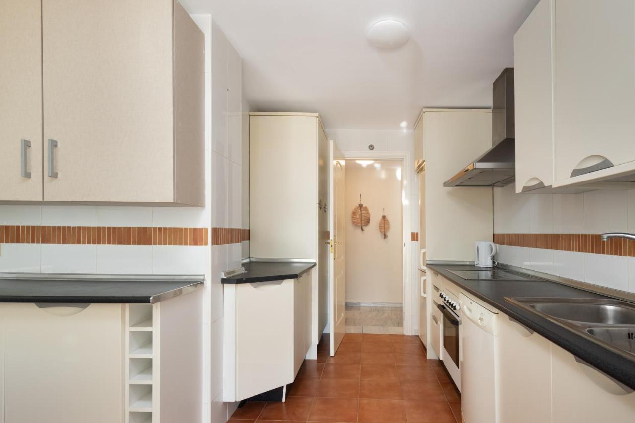 Casa Mila - Luxury 2Br Apartment With Swimming Pool Алаурін-ель-Гранде Екстер'єр фото